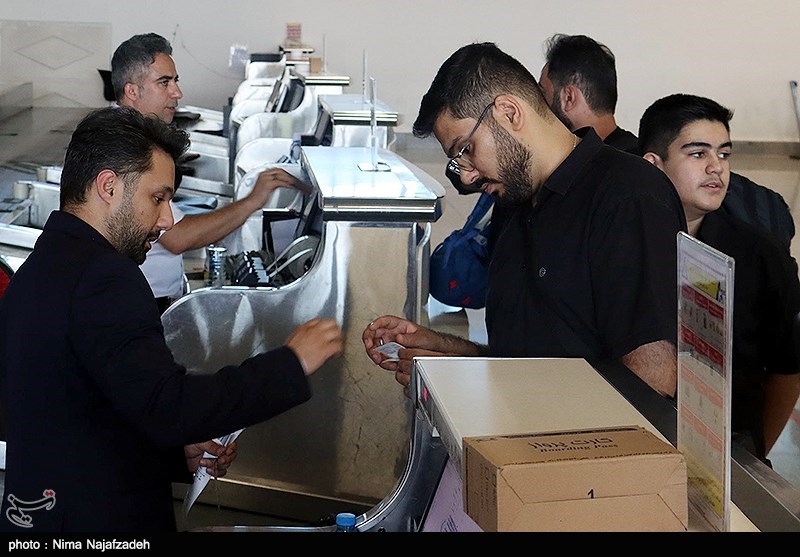 اعزام زائران اربعین حسینی از فرودگاه مشهدمقدس