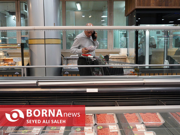 توزیع گوشت گرم وارداتی با نظارت وزارت جهاد