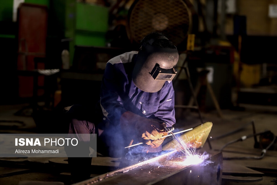 بازدید اصحاب رسانه از شرکت بهره‌برداری نفت و گاز کارون