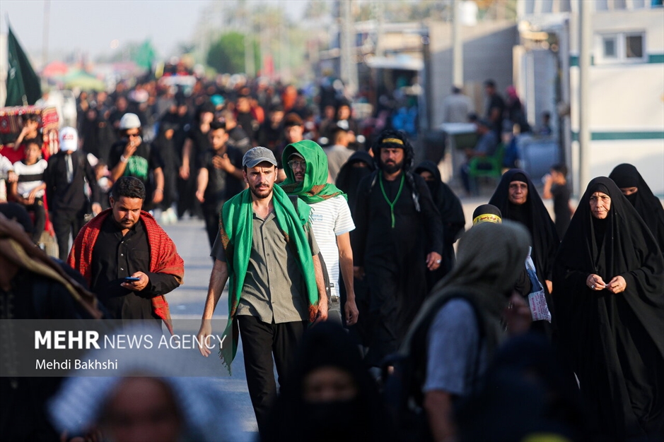 پیاده روی زائرین اربعین در منطقه بابلِ عراق