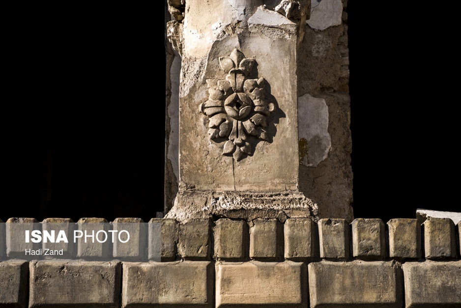 «شکوه‌السلطنه» یا «امین لشکر»