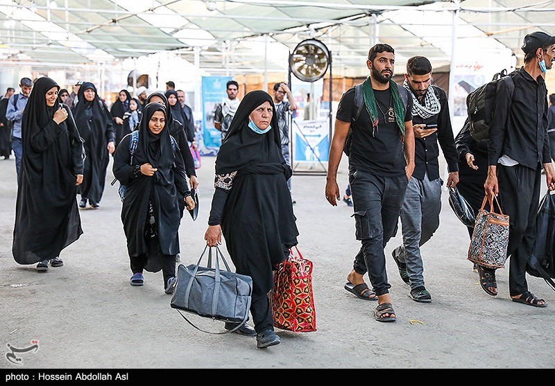 بازگشت زائرین اربعین حسینی از مرز شلمچه