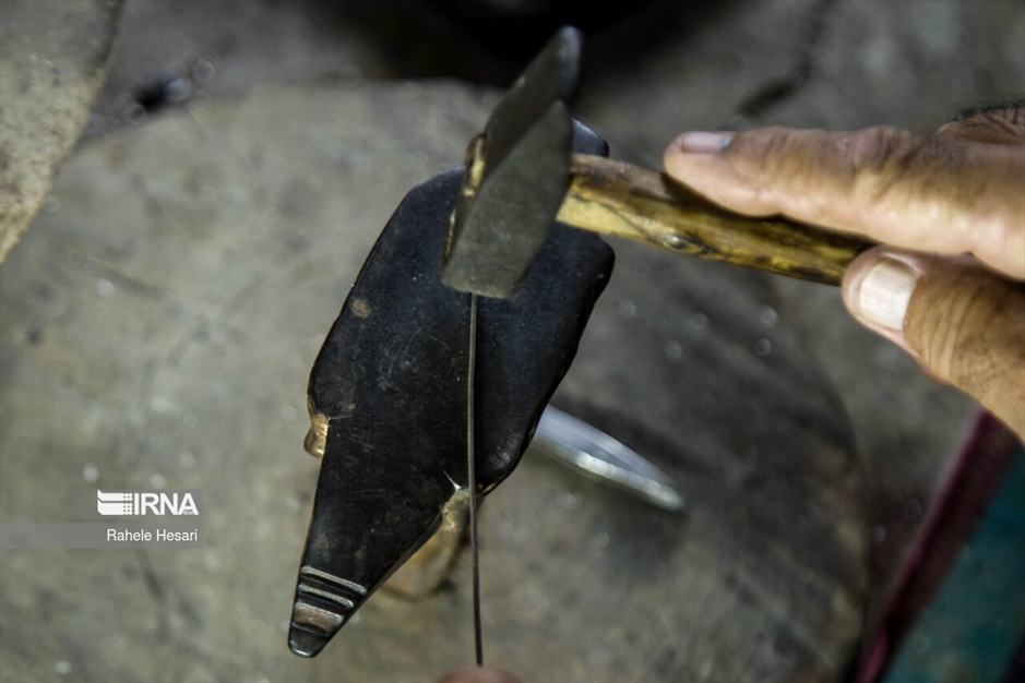 ساخت زیور آلات ترکمن