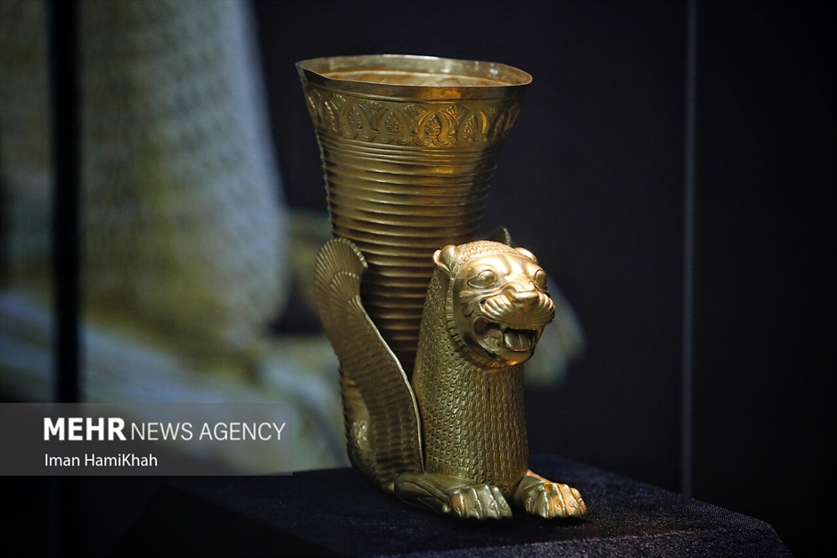 نمایش ۱۱ شیء هخامنشی و ساسانی در موزه هگمتانه