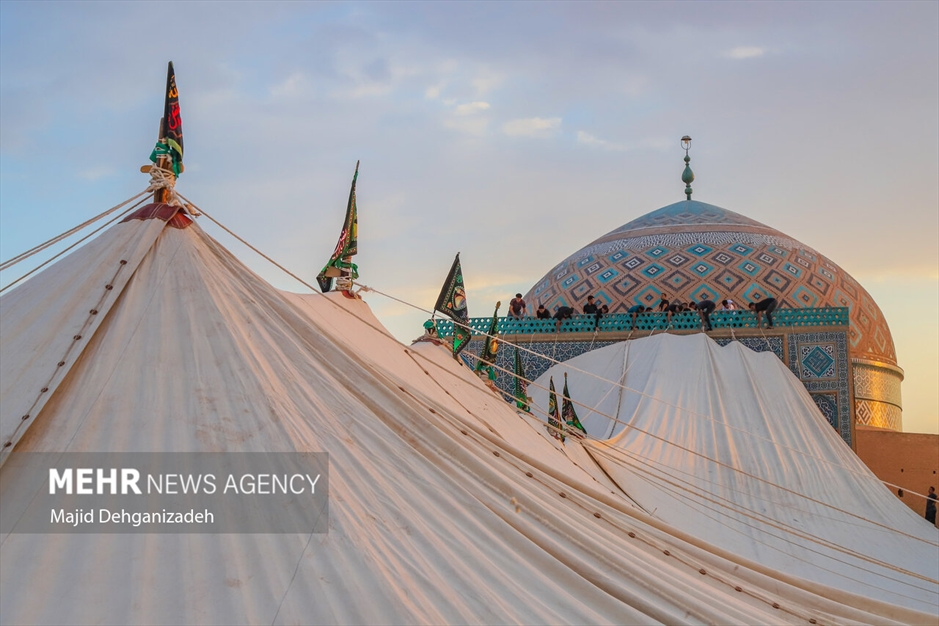 مراسم سنتی پوش کشی در مسجد جامع یزد