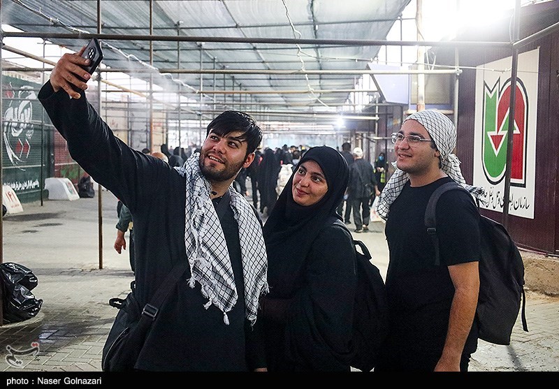 بازگشت زائرین اربعین حسینی از مرز مهران