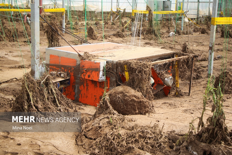 بازدید خبرنگاران از آخرین وضعیت مناطق سیل زده اهر