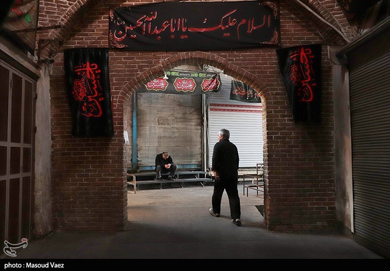 مراسم عزاداری به مناسبت شهادت امام رضا در بازار تبریز