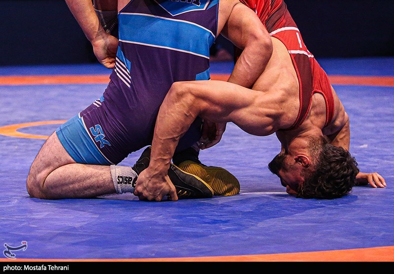 مسابقات کشتی قهرمانی بسیج کشور