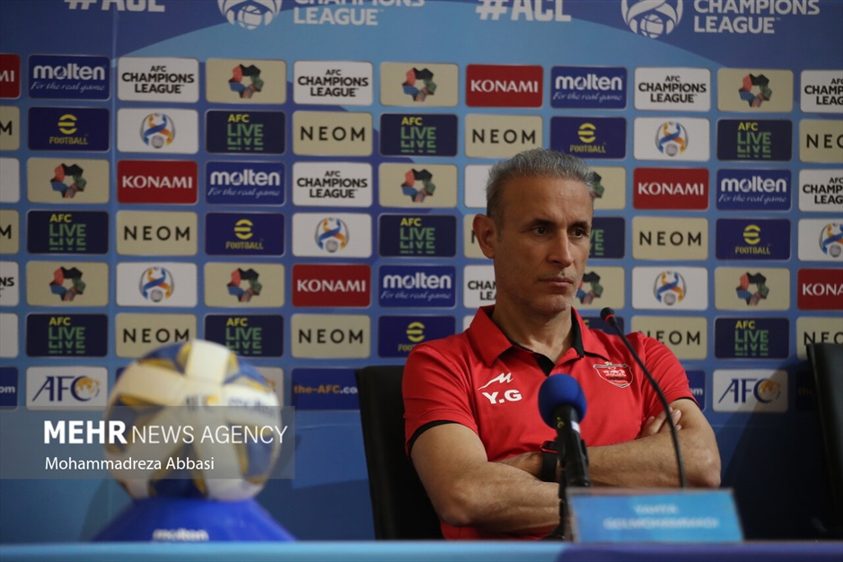 نشست خبری سرمربی تیم فوتبال پرسپولیس تهران
