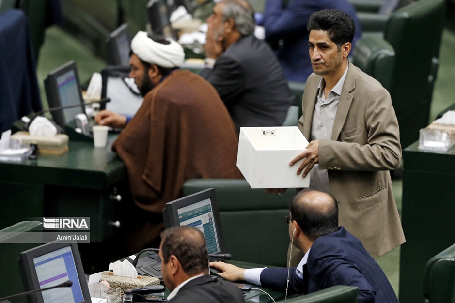 جلسه رای اعتماد به وزیر پیشنهادی ورزش و جوانان