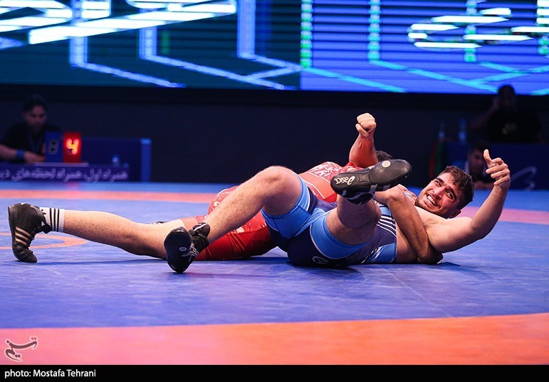 مسابقات کشتی قهرمانی بسیج کشور