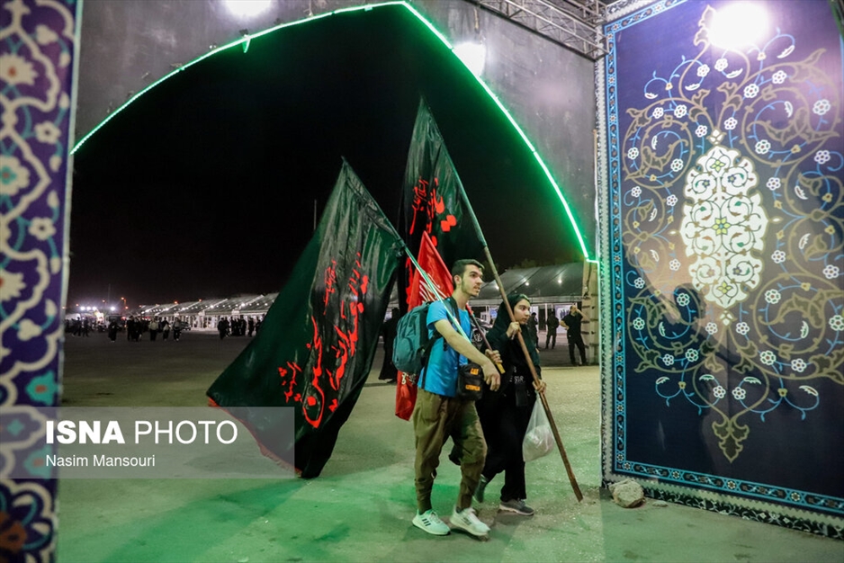 تردد شبانه زائران اربعین حسینی از مرز شلمچه