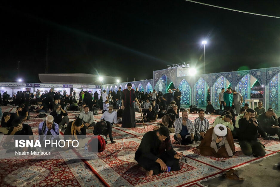 تردد شبانه زائران اربعین حسینی از مرز شلمچه
