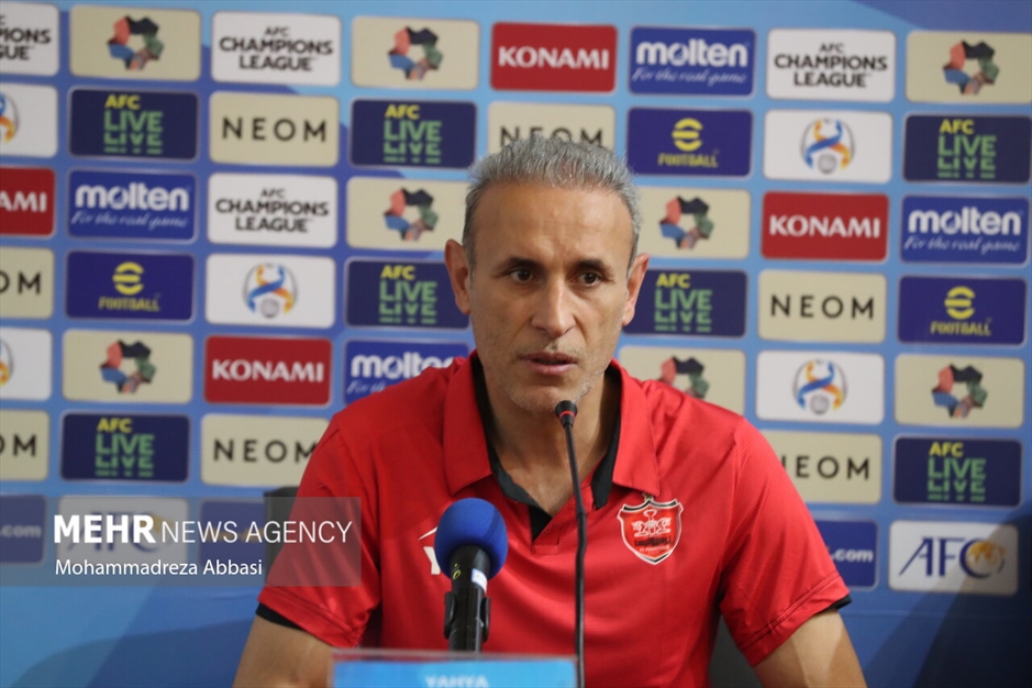 نشست خبری سرمربی تیم فوتبال پرسپولیس تهران