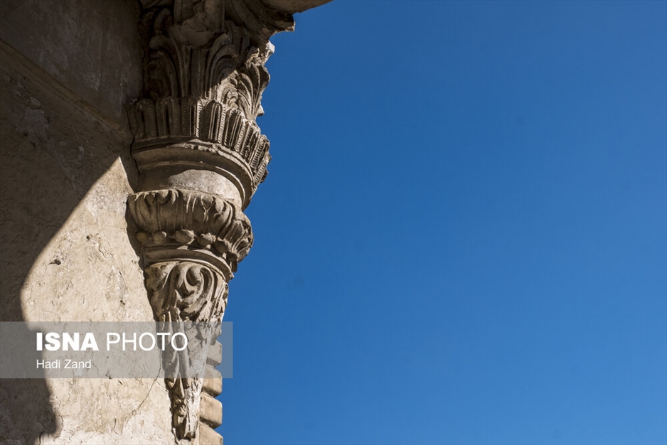 «شکوه‌السلطنه» یا «امین لشکر»