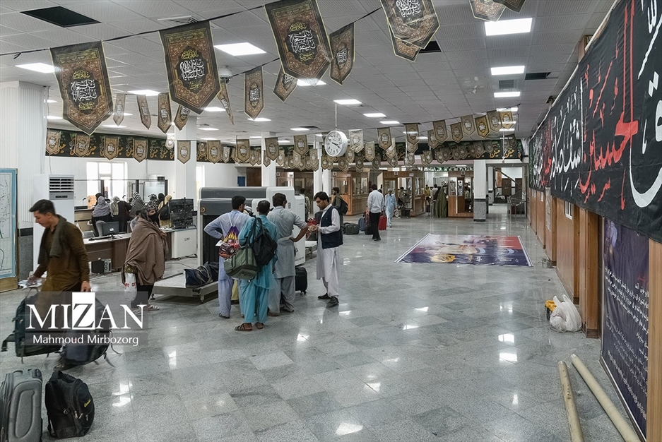 زائران پاکستانی اربعین در مرز میرجاوه