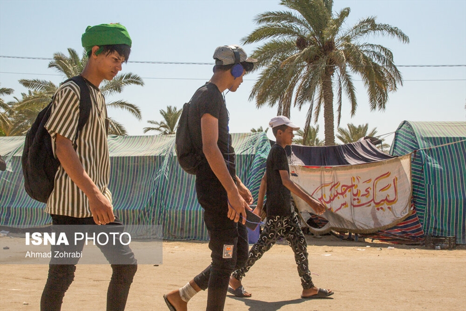 پیاده روی زائرین اربعین از حله به سمت طویریج