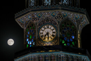 سومین اَبَر ماه سال