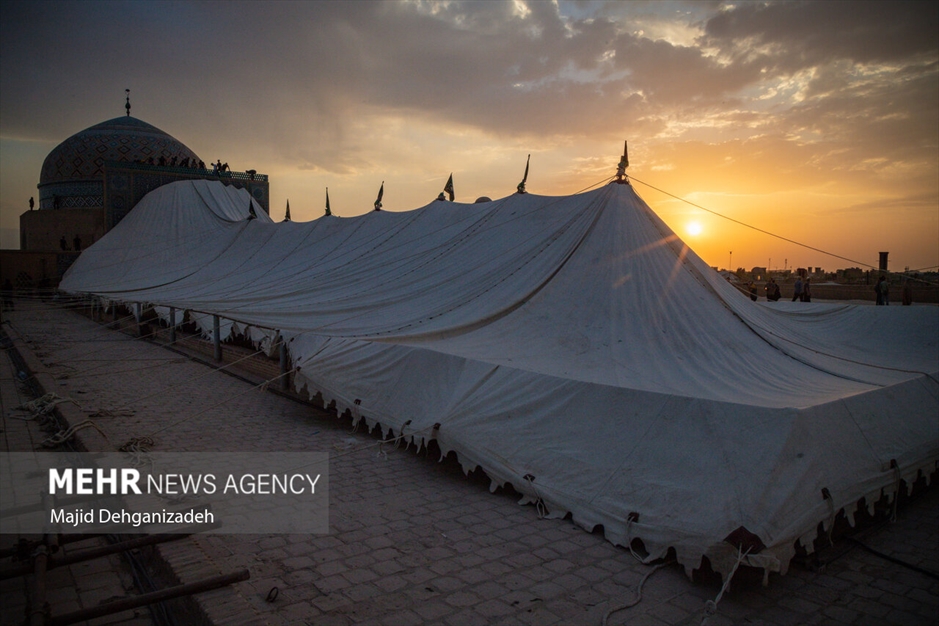 مراسم سنتی پوش کشی در مسجد جامع یزد