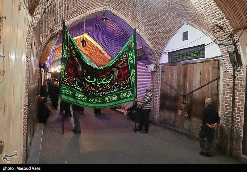 مراسم عزاداری به مناسبت شهادت امام رضا در بازار تبریز