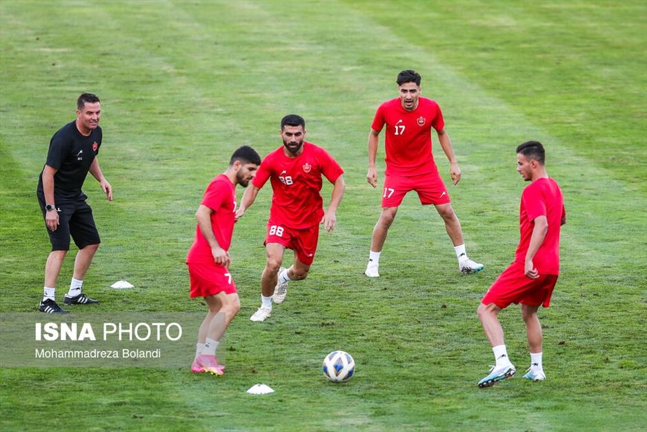 تمرین و نشست خبری تیم فوتبال پرسپولیس پیش از دیدار با النصر عربستان