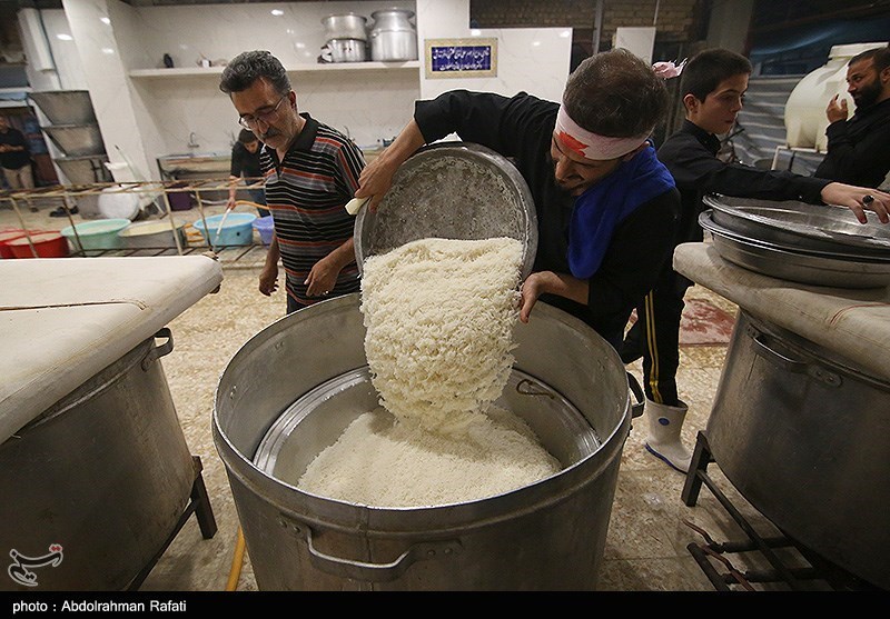 موکبهای پذیرایی از زائران اربعین حسینی در همدان