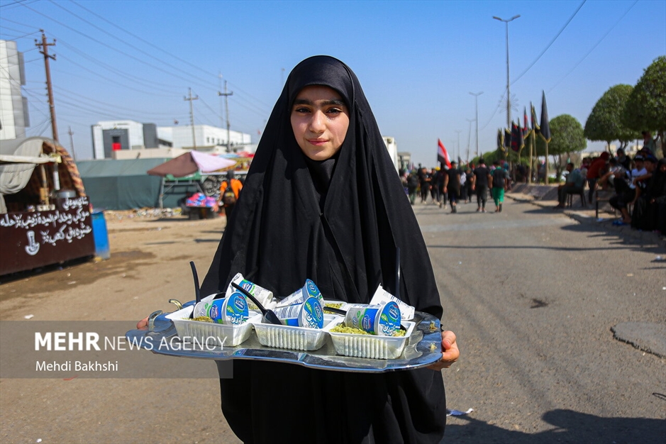 راهپیمایی زوار از حله به کربلا