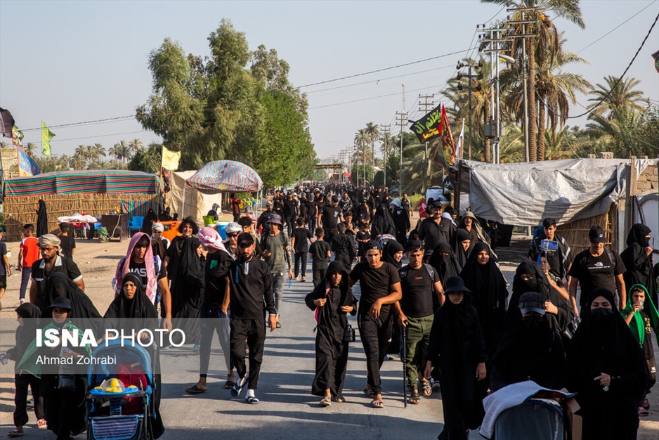 پیاده روی زائرین اربعین از حله به سمت طویریج