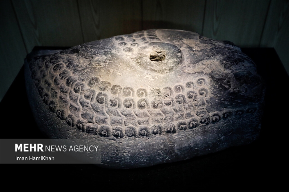نمایش ۱۱ شیء هخامنشی و ساسانی در موزه هگمتانه