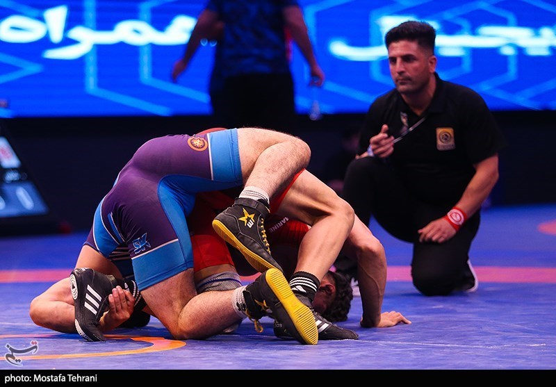 مسابقات کشتی قهرمانی بسیج کشور