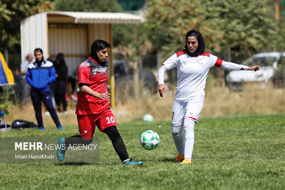 مسابقات مینی فوتبال قهرمانی بانوان کشور