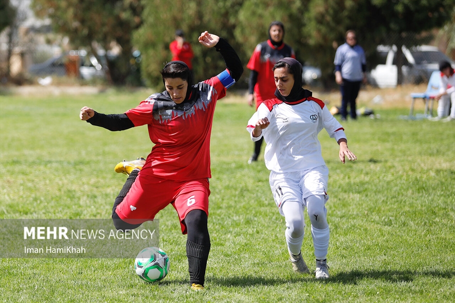 مسابقات مینی فوتبال قهرمانی بانوان کشور