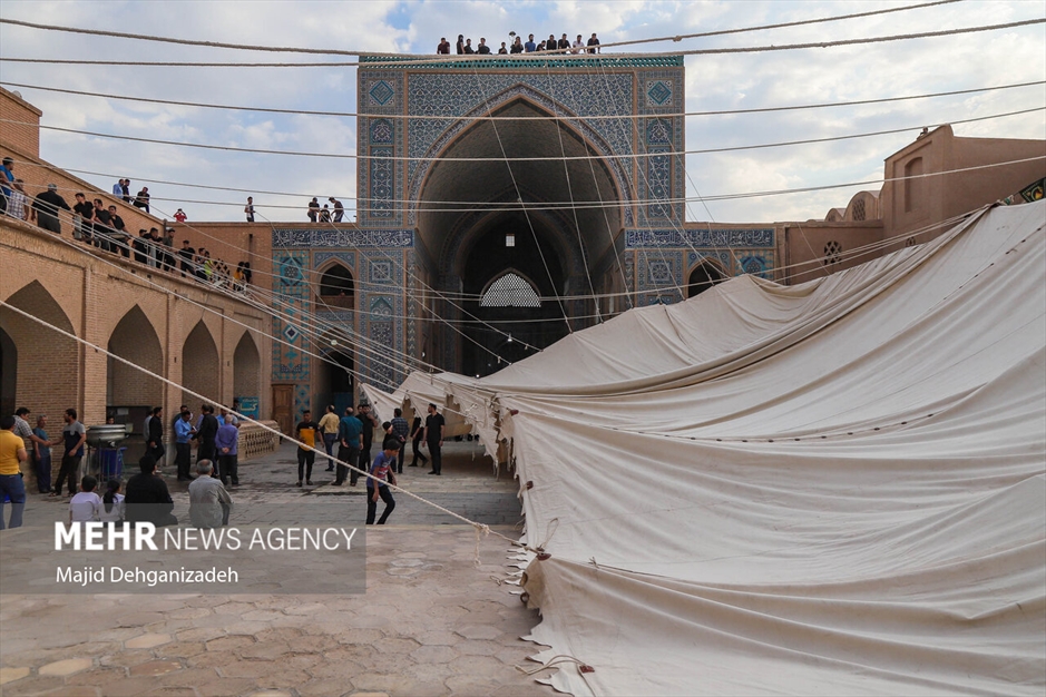 مراسم سنتی پوش کشی در مسجد جامع یزد