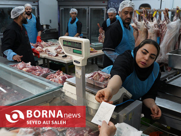 توزیع گوشت گرم وارداتی با نظارت وزارت جهاد