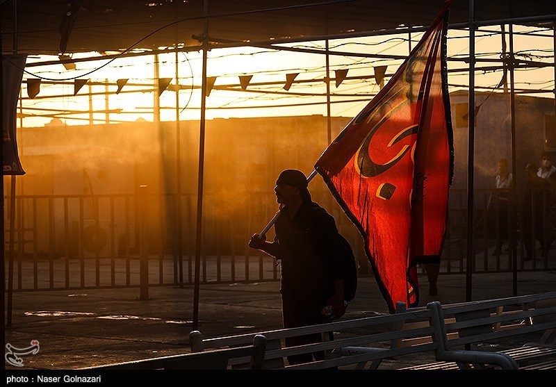 بازگشت زائرین اربعین حسینی از مرز مهران