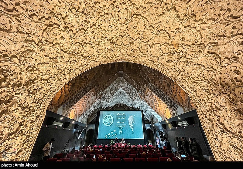 دیدار صمیمانه علی نصیریان با باشگاه مخاطبان موزه سینما