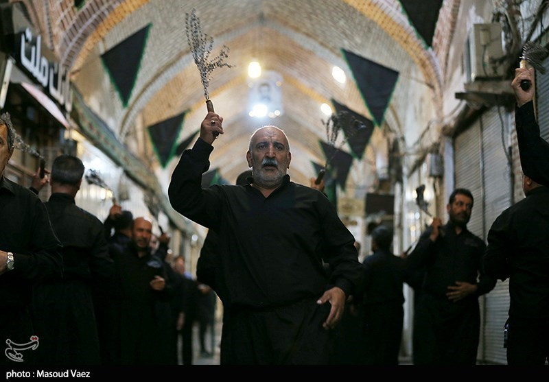 مراسم عزاداری به مناسبت شهادت امام رضا در بازار تبریز