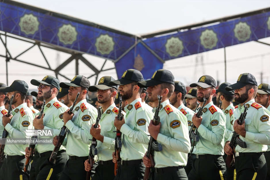 رژه نیروهای مسلح - تهران