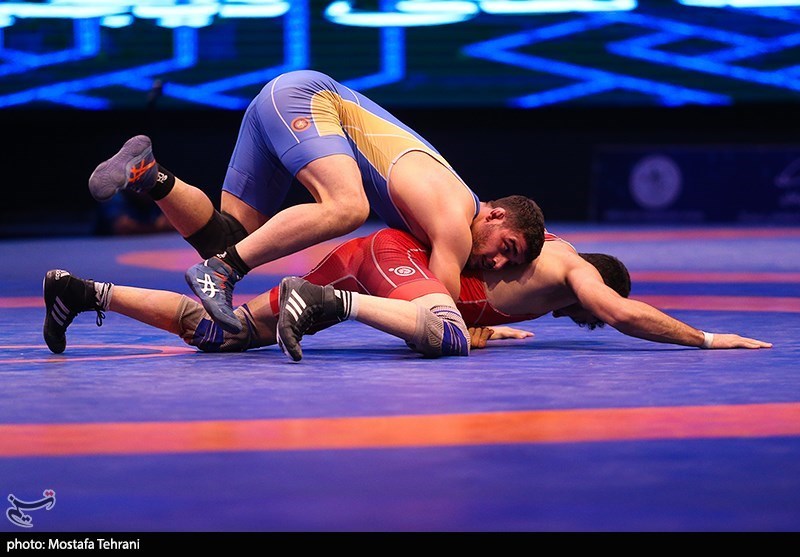 مسابقات کشتی قهرمانی بسیج کشور