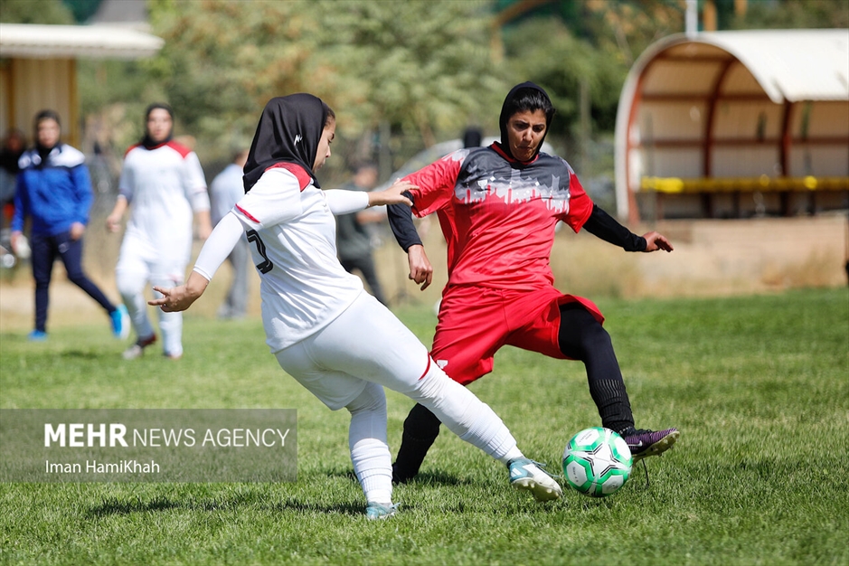 مسابقات مینی فوتبال قهرمانی بانوان کشور