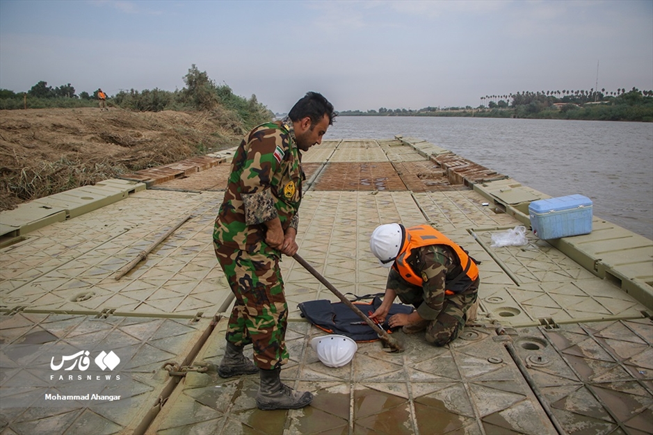 نصب پل شناور «عنافچه» توسط ارتش