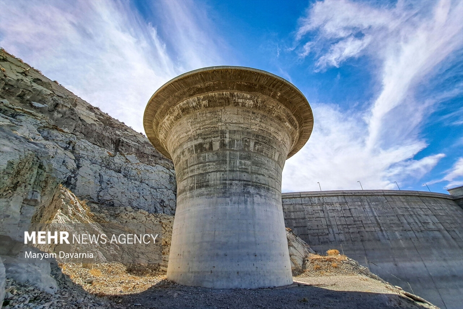 خشک شدن سد بارزو شیروان