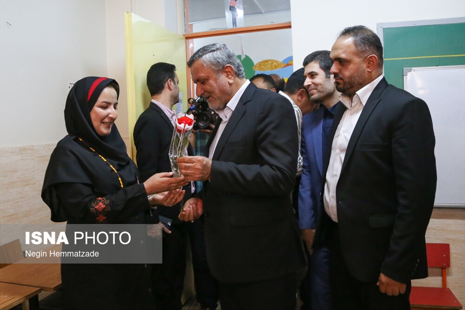 مراسم آغاز سال تحصیلی با حضور وزیر تعاون، کار و رفاه اجتماعی