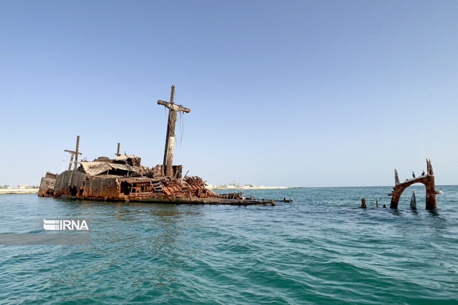 مرگ خاموش کشتی یونانی