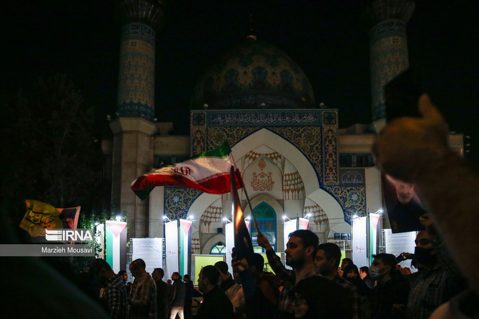 تجمع شبانه مردم در محکومیت جنایت جنگی رژیم صهیونیستی