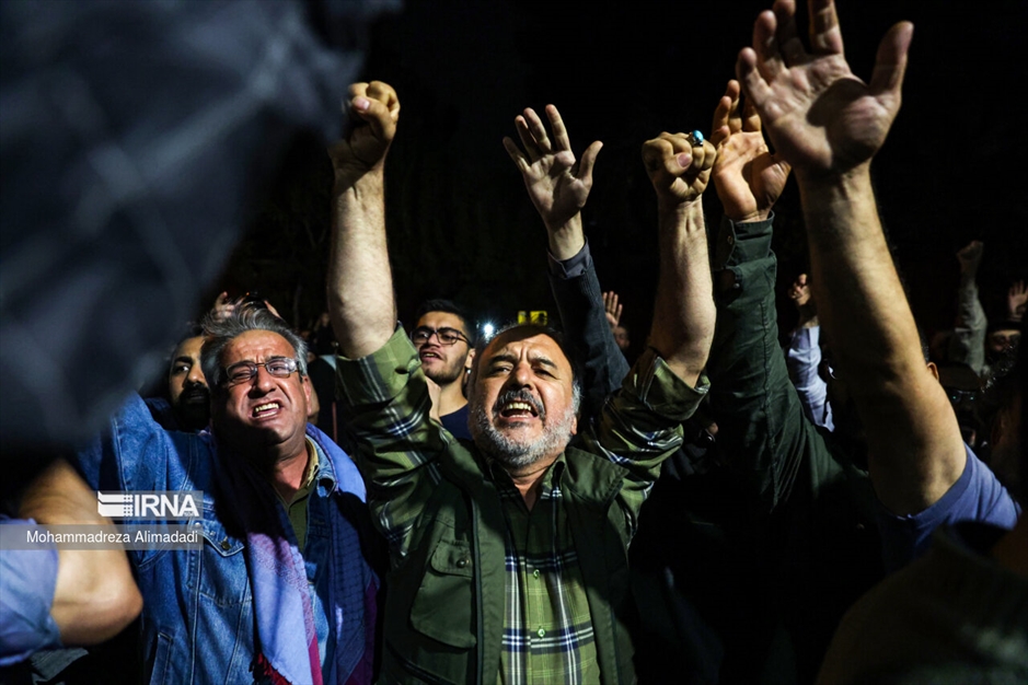 تجمع شبانه مردم در محکومیت جنایت جنگی رژیم صهیونیستی