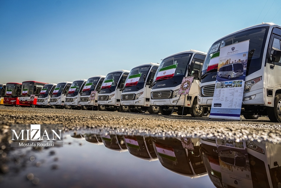  آیین بهره‌برداری از طرح نوسازی حمل و نقل عمومی تهران