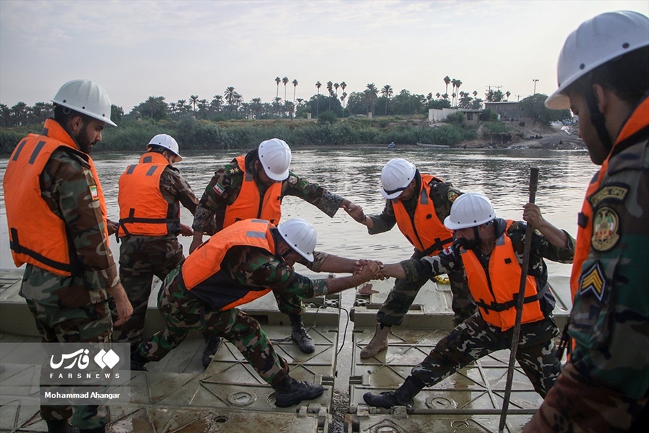 نصب پل شناور «عنافچه» توسط ارتش
