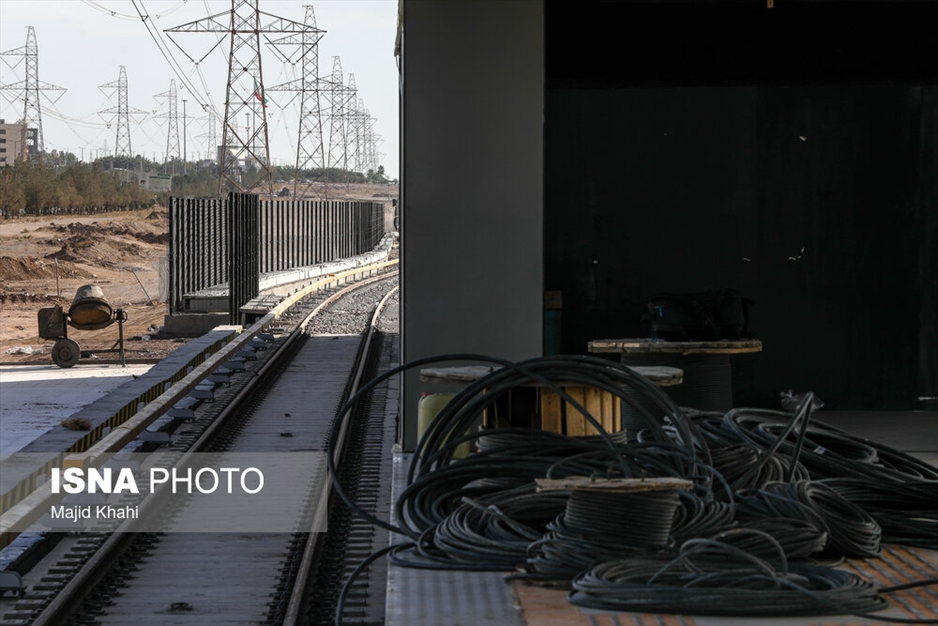 متروی پرند در ایستگاه پایانی افتتاح